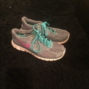 Nike Flex Tennis Shoes